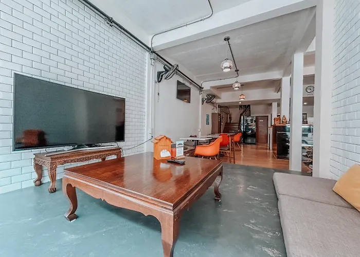 Hostal Click Bangkok