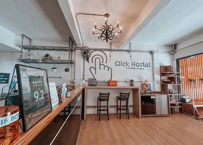 Hostal Click Bangkok