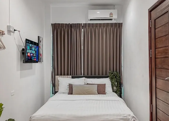 Click Hostal