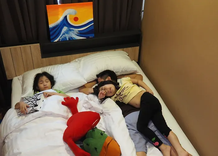 Hostal Click
