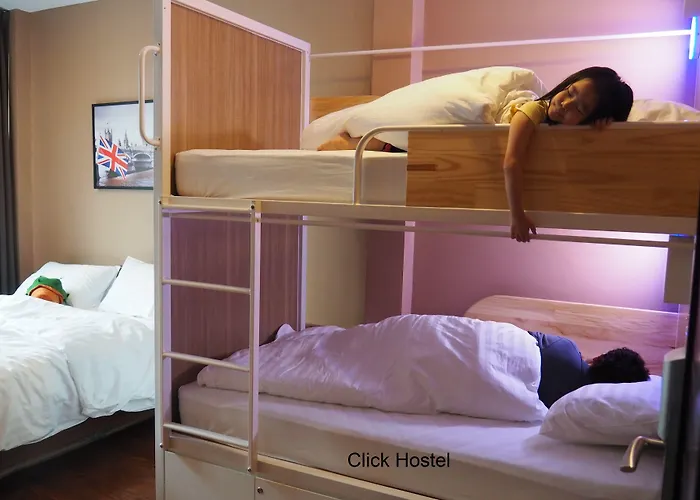 Hostal Click Bangkok