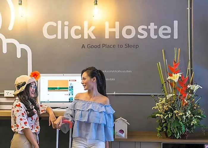 Hostal Click Bangkok